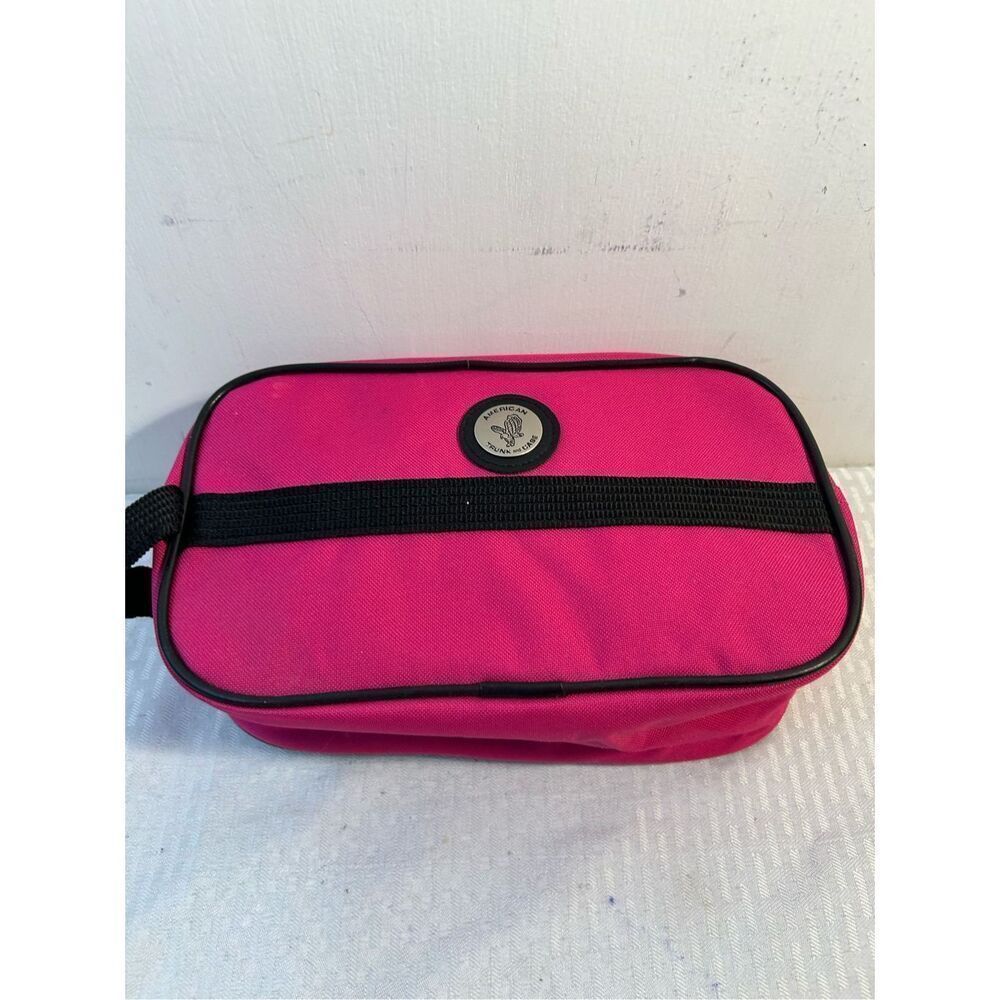 American Trunk Pink travel bag‎ zipper toiletry cosmetic 11x7"